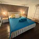 White House Luxury 아파트