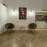 White House Luxury 아파트 *