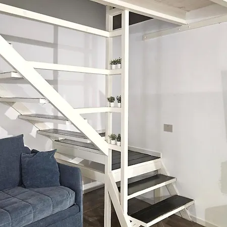 White House Luxury * Bari